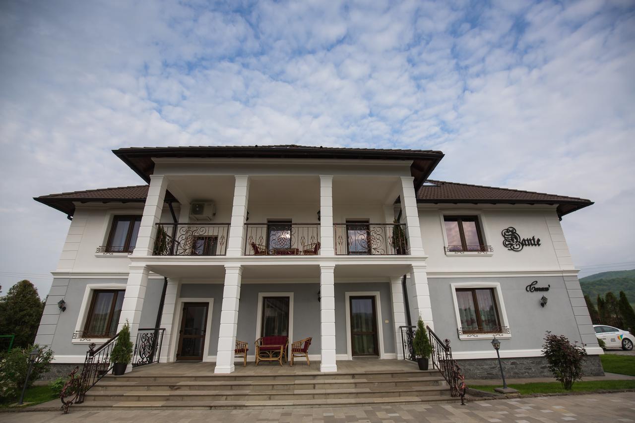 Conacul Dante Hotel Pianu de Jos Екстериор снимка
